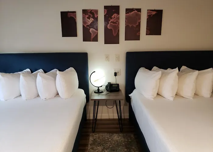 Iron Horse Motel 3*